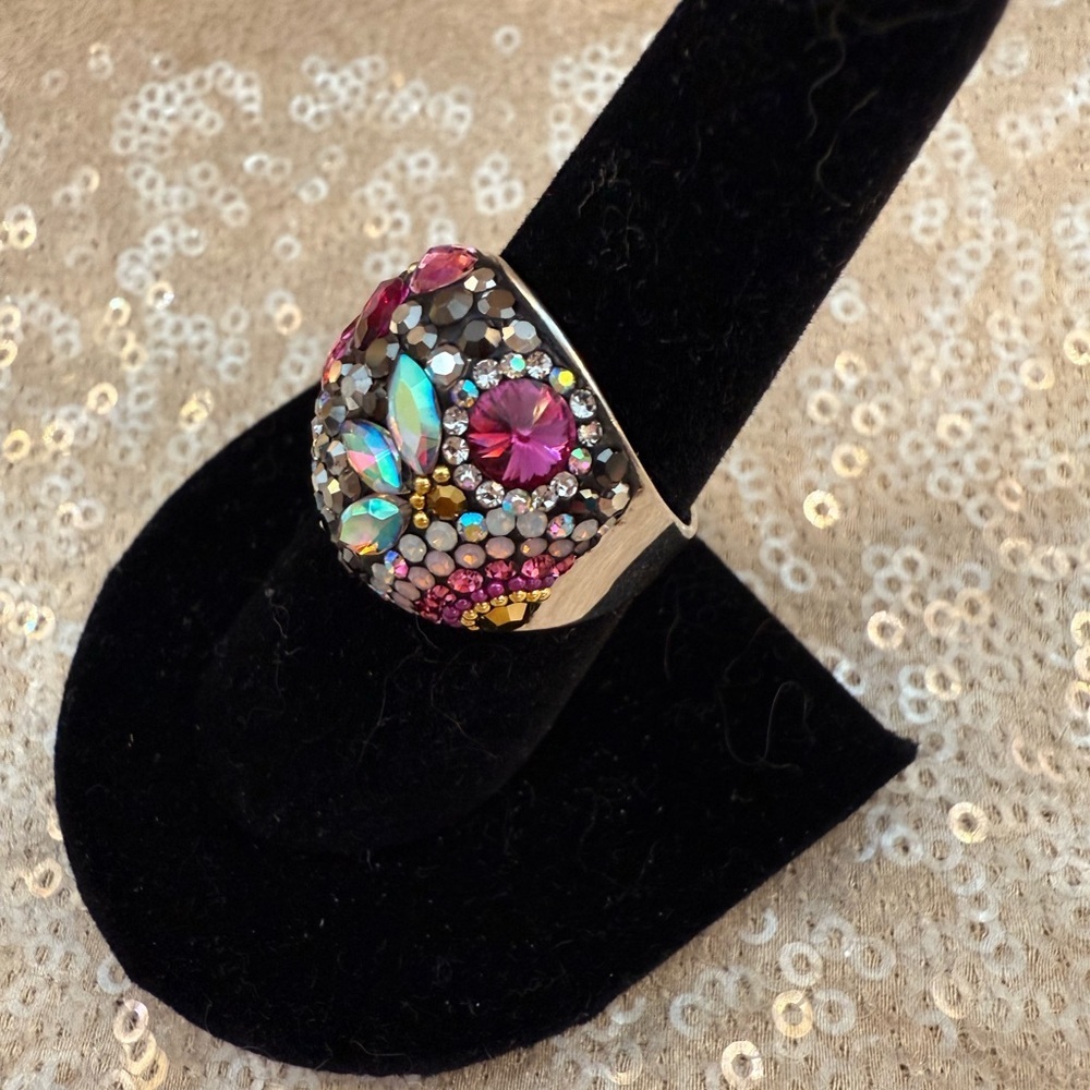 NWT Gorgeous Austrian Crystal / 925 Silver Size 8.5 ring from Mosaico - Picture 8 of 10